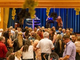 Schandremer Traubenball